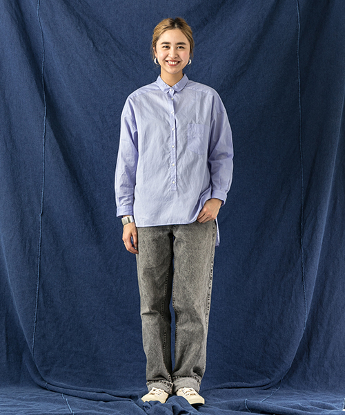 WORK NOT WORK URBAN RESEARCH（ワークノットワークアーバンリサーチ）の「WORK NOT WORK　ポプリンビッグシルエットシャツブラウス（シャツ/ブラウス・レディース・サックスブルー/ホワイト・FREE）」の3枚目の写真