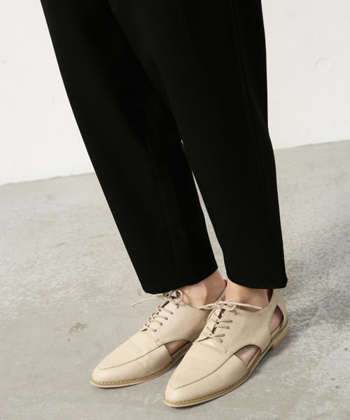 AZUL by moussy(アズールバイマウジー)の「タックハイウエストデニムパンツ(デニムパンツ・レディース・ブラック/ネイビー・MEDIUM/LARGE/SMALL)」の11枚目の写真