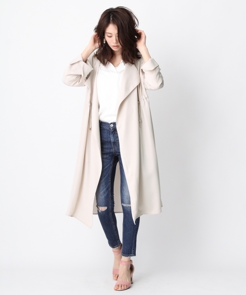 Andemiu(アンデミュウ)の「サイドスリットロングガウン749711(その他アウター・レディース・カーキ/ピンク・SMALL/MEDIUM)」の3枚目の写真