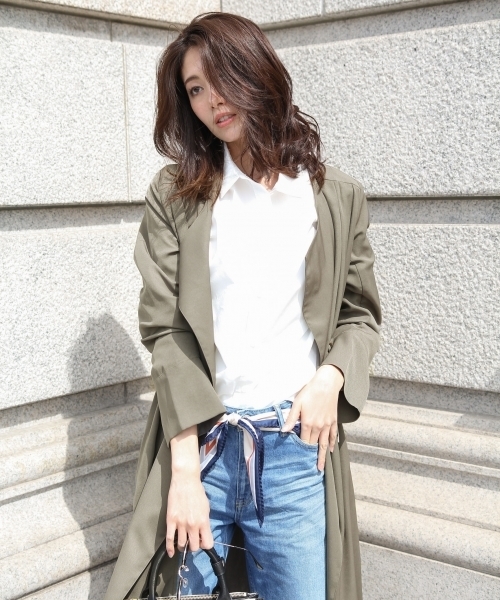 Andemiu(アンデミュウ)の「サイドスリットロングガウン749711(その他アウター・レディース・カーキ/ピンク・SMALL/MEDIUM)」の4枚目の写真