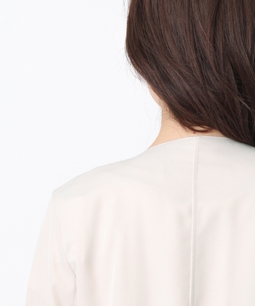 Andemiu(アンデミュウ)の「サイドスリットロングガウン749711(その他アウター・レディース・カーキ/ピンク・SMALL/MEDIUM)」の13枚目の写真