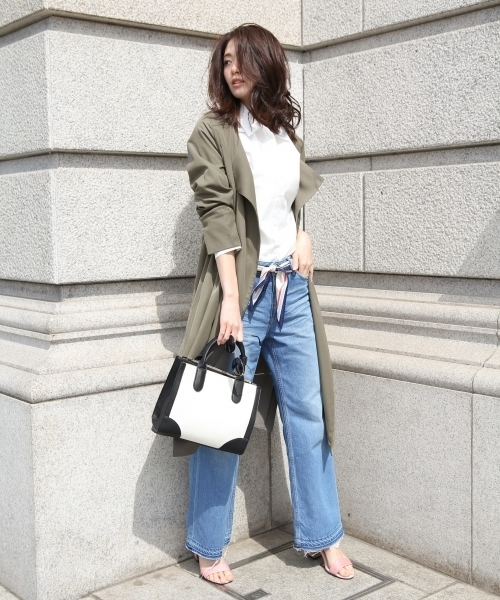 Andemiu(アンデミュウ)の「サイドスリットロングガウン749711(その他アウター・レディース・カーキ/ピンク・SMALL/MEDIUM)」の16枚目の写真