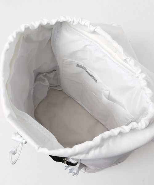 WEGO（ウィゴー）の「WEGO/ポーチ付きハートチャームリュック（バックパック/リュック・レディース・その他2/その他1/ホワイト/ブラック・FREE）」の16枚目の写真