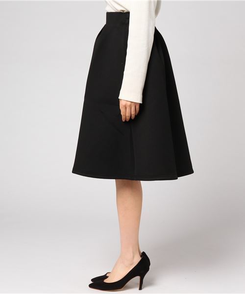 KOBE LETTUCE（コウベレタス）の「ボリューム感たっぷりのフレアラインがレトロ可愛い！ボンディングミモレ丈フレアスカート/レディース/ボトムス[M2005]神戸レタス（スカート・レディース・ブラック/ボルドー/チャコールグレー/グリーン・FREE）」の7枚目の写真