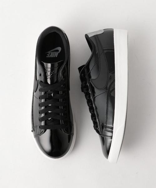 NIKE(ナイキ)の「NIKE WMNS プレイザーPRM(スニーカー・レディース・ブラック・24.5cm/23cm/24cm/23.5cm)」の1枚目の写真