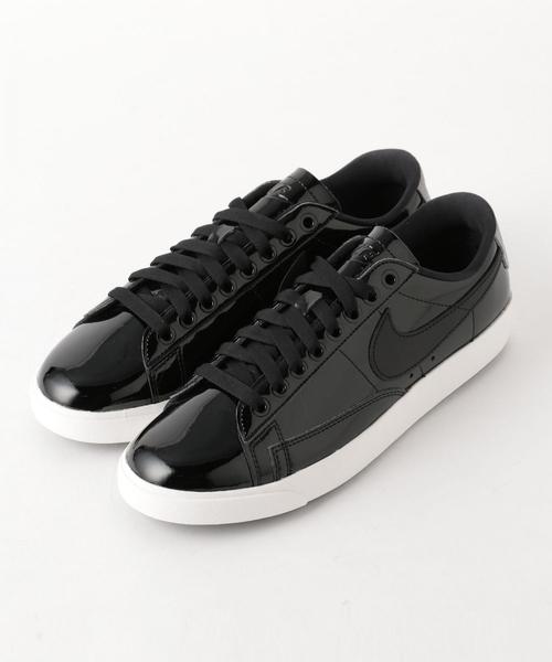 NIKE(ナイキ)の「NIKE WMNS プレイザーPRM(スニーカー・レディース・ブラック・24.5cm/23cm/24cm/23.5cm)」の2枚目の写真