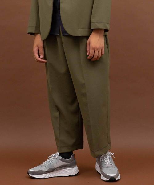 UNITED TOKYO（ユナイテッドトウキョウ）の「ジャージーワイドクロップドパンツ（その他パンツ・メンズ・ブラック/ブラウン/カーキ・1/2/3）」の3枚目の写真