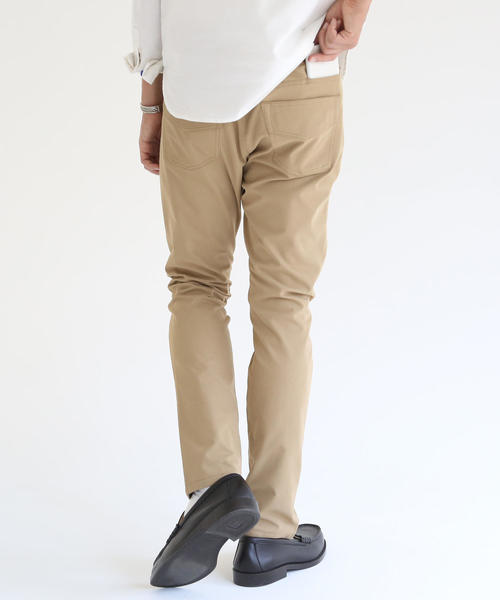 coen(コーエン)の「微光沢5ポケットスリムテーパードパンツ(スマートフォンポケット搭載)(その他パンツ・メンズ・ベージュ/ネイビー/オリーブ・MEDIUM/SMALL/LARGE/X-LARGE)」の17枚目の写真