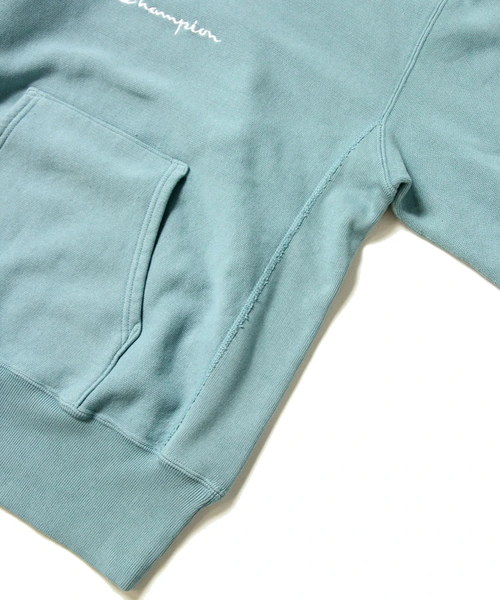 Champion（チャンピオン）の「CHAMPION/チャンピオン リバースイーブスウェットパーカー･C3-N106（パーカー・メンズ・カーキ/ピンク/ブルー・M/L）」の10枚目の写真