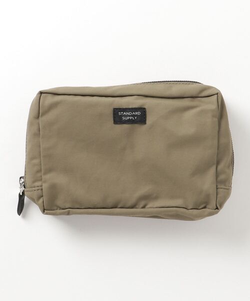 STANDARD SUPPLY（スタンダードサプライ）の「スタンダードサプライ / SIMPLICITY シンプリシティ / SQUARE POUCH L スクエアポーチL（ポーチ・レディース・ホワイト/ブラック/ベージュ/グレー/イエロー/ダークネイビー/ダークパープル/グリーン/チャコールグレー/モカ/ブルー/サファリグリーン/レンガ/マスタード/レッド/グリーン系その他/コーラルピンク/ストーン/サンドベージュ/オレンジ/ライトグレー系/ダークブラウン/キナリ/コバルトブルー/アイボリー/ケリーグリーン・FREE）」の13枚目の写真