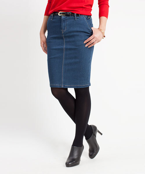 NANO universe(ナノユニバース)の「【VERY12月号掲載 】FF/デニムペンシルスカート(デニムスカート・レディース・インディゴブルー・36/38)」の1枚目の写真