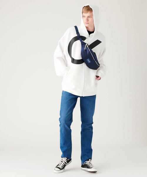 Calvin Klein Jeans Accessory（カルバン・クラインジーンズアクセサリー）の「ストリート ボディ バッグ（ボディバッグ/ウエストポーチ・メンズ・ブラック/シルバー/ブルー/ライトピンク・FREE）」の8枚目の写真