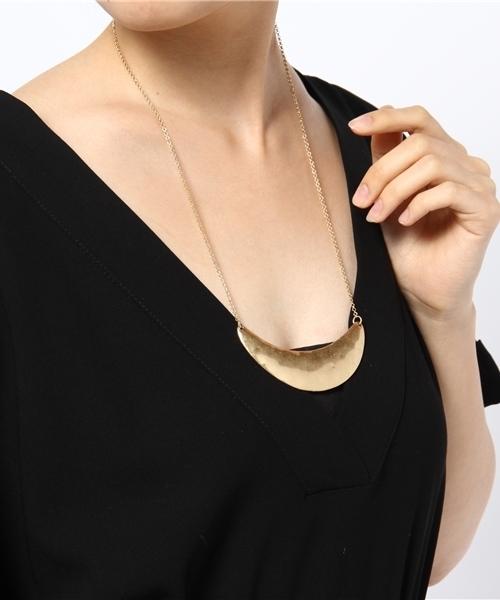 mystic（ミスティック）の「三日月ネックレス（ネックレス・レディース・ゴールド/シルバー/その他1/その他・ﾌﾘ-）」の5枚目の写真