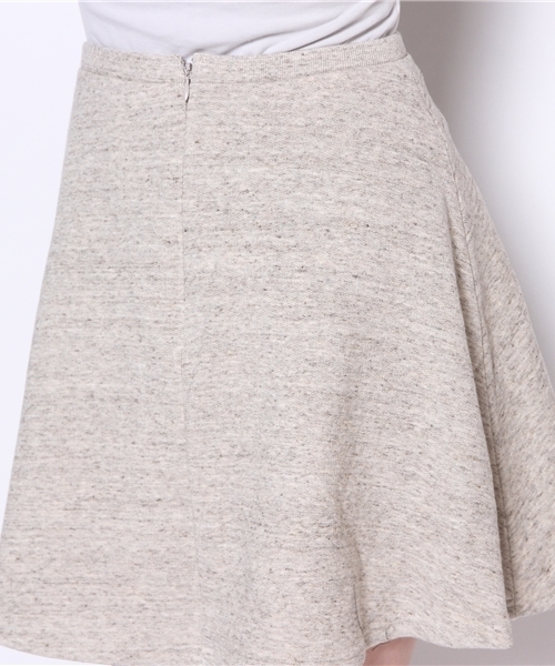 BEAMS LIGHTS Women's（ビームスライツ ウィメンズ）の「BEAMS LIGHTS / 裏毛フレアスカート（スカート・レディース・オフホワイト/グレー/ネイビー・36/38）」の7枚目の写真