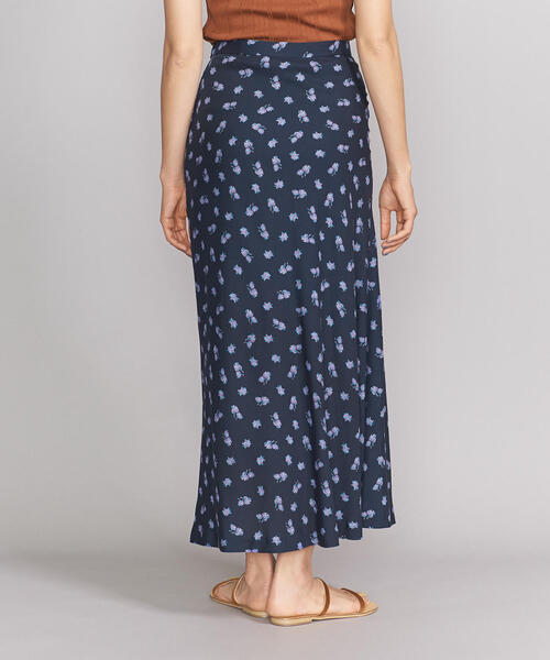 BEAUTY&YOUTH UNITED ARROWS（ビューティーアンドユースユナイテッドアローズ）の「BY フラワープリントマキシスカート 3（スカート・レディース・ネイビー/レッド・LARGE/SMALL/MEDIUM）」の7枚目の写真