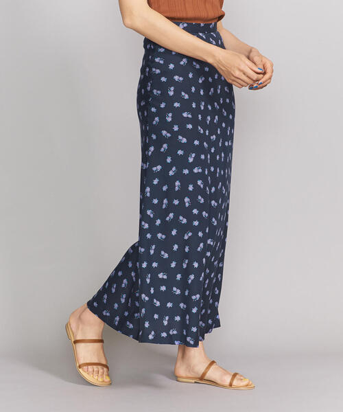 BEAUTY&YOUTH UNITED ARROWS（ビューティーアンドユースユナイテッドアローズ）の「BY フラワープリントマキシスカート 3（スカート・レディース・ネイビー/レッド・LARGE/SMALL/MEDIUM）」の10枚目の写真