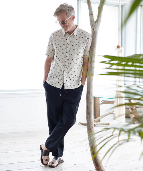 1PIU1UGUALE3 RELAX (ウノピゥウノウグァーレトレ リラックス)の「1PIU1UGUALE3 RELAX(ウノピゥウノウグァーレトレ)リラックスワイドパンツ(その他パンツ・メンズ・ブラック/グレー/ベージュ・SMALL/MEDIUM/LARGE)」の5枚目の写真