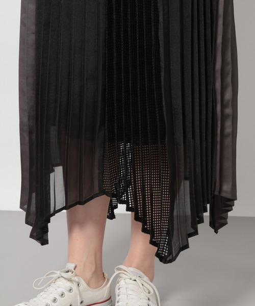 PAGEBOY(ページボーイ)の「イソザイシアープリーツスカート(スカート・レディース・オフホワイト/ブラック/パープル・FREE)」の12枚目の写真