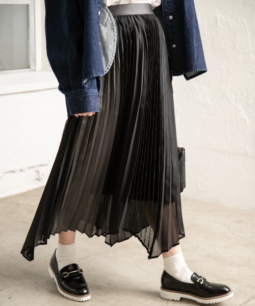 PAGEBOY(ページボーイ)の「イソザイシアープリーツスカート(スカート・レディース・オフホワイト/ブラック/パープル・FREE)」の19枚目の写真