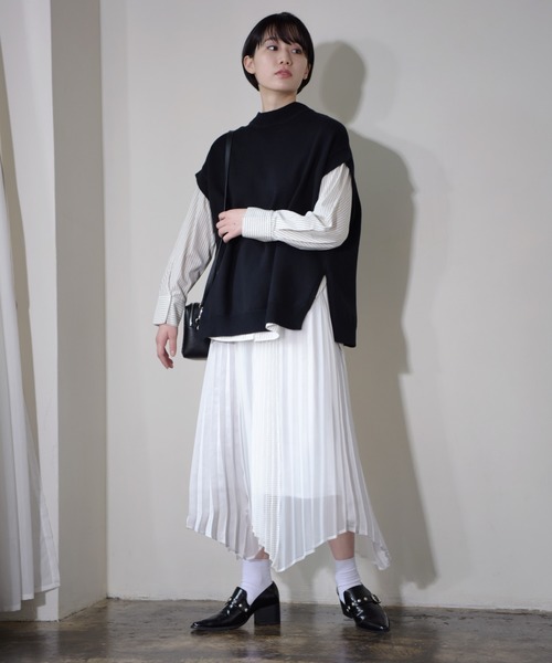 PAGEBOY(ページボーイ)の「イソザイシアープリーツスカート(スカート・レディース・オフホワイト/ブラック/パープル・FREE)」の22枚目の写真