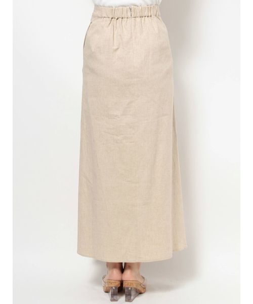 Ungrid(アングリッド)の「ストレッチスリットマキシスカート(スカート・レディース・オフホワイト/ベージュ・MEDIUM/SMALL)」の4枚目の写真