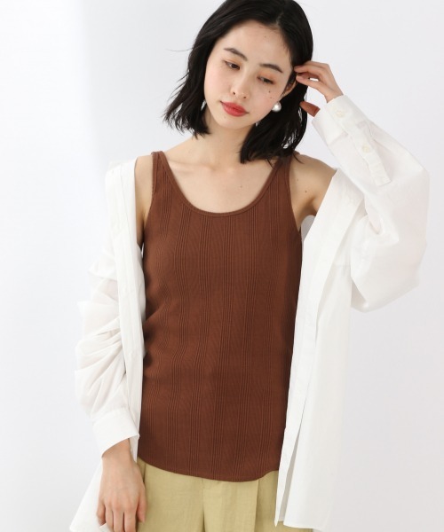 LOWRYS FARM（ローリーズファーム）の「バックオープンタンク　879404（タンクトップ・レディース・チャコールグレー/ブラウン/ピンク/アイボリー・FREE）」の3枚目の写真