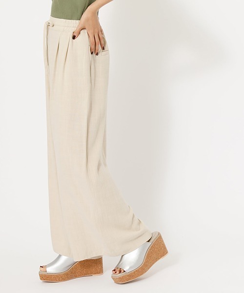 AZUL by moussy（アズールバイマウジー）の「LINEN WIDE PANTS/リネンワイドパンツ（その他パンツ・レディース・キャメル/ブラック/ライトベージュ・SMALL/MEDIUM）」の15枚目の写真