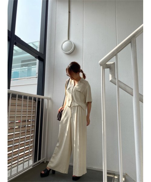 AZUL by moussy（アズールバイマウジー）の「LINEN WIDE PANTS/リネンワイドパンツ（その他パンツ・レディース・キャメル/ブラック/ライトベージュ・SMALL/MEDIUM）」の5枚目の写真