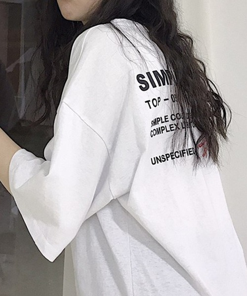 DAY CLOSET(デイ クローゼット)の「レディース バックプリントビッグシルエットラウンドネックトップス(Tシャツ/カットソー・レディース・ホワイト/ブラック/イエロー・M/L/XL/2XL)」の5枚目の写真
