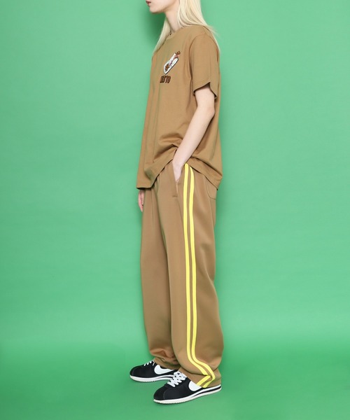 PUNYUS(プニュズ)の「フードトラックパンツ(その他パンツ・レディース・オレンジ/グリーン/レッド/ブラック/ブルー/イエロー/パープル/ピンク/サックスブルー/ライトパープル/ホワイト/ブラック系その他/ブラウン・3/1/4/2)」の21枚目の写真