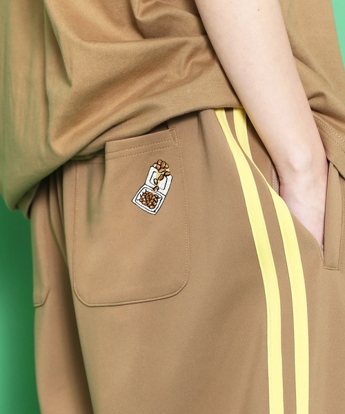 PUNYUS(プニュズ)の「フードトラックパンツ(その他パンツ・レディース・オレンジ/グリーン/レッド/ブラック/ブルー/イエロー/パープル/ピンク/サックスブルー/ライトパープル/ホワイト/ブラック系その他/ブラウン・3/1/4/2)」の22枚目の写真