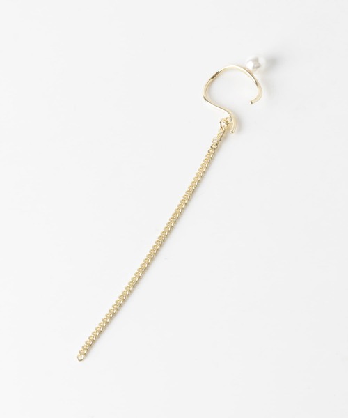 SMELLY（スメリー）の「ポイントパールチェーンイヤカフ（イヤーカフ・レディース・ゴールド・-）」の5枚目の写真