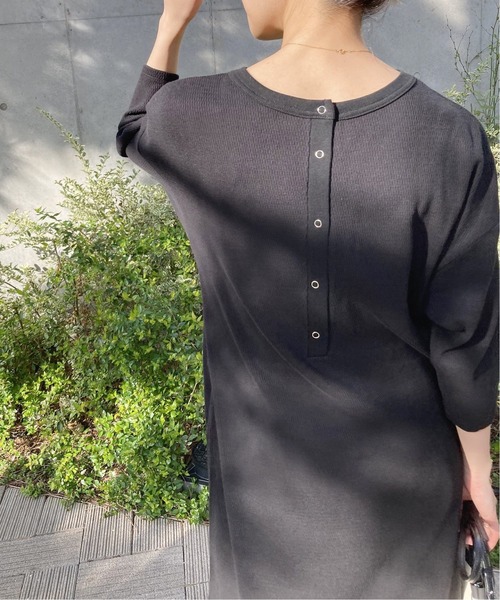 SLOBE IENA(スローブイエナ)の「コットンサーマルワンピース【手洗い可能】◆(ワンピース・レディース・チャコールグレー/ベージュ/ブラック・FREE)」の14枚目の写真