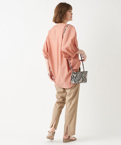 RIVE DROITE(リヴドロワ)の「バルーンフォルムブラウス(シャツ/ブラウス・レディース・ブラック/モカ/サーモンピンク・FREE)」の12枚目の写真