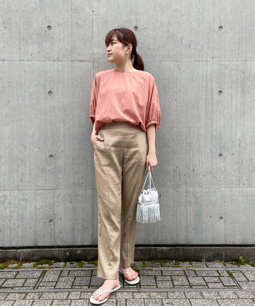 RIVE DROITE(リヴドロワ)の「バルーンフォルムブラウス(シャツ/ブラウス・レディース・ブラック/モカ/サーモンピンク・FREE)」の6枚目の写真