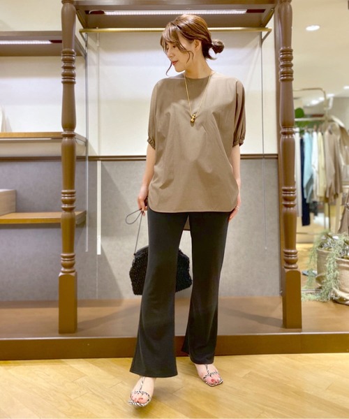 RIVE DROITE(リヴドロワ)の「バルーンフォルムブラウス(シャツ/ブラウス・レディース・ブラック/モカ/サーモンピンク・FREE)」の9枚目の写真