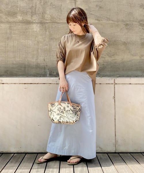 RIVE DROITE(リヴドロワ)の「バルーンフォルムブラウス(シャツ/ブラウス・レディース・ブラック/モカ/サーモンピンク・FREE)」の8枚目の写真