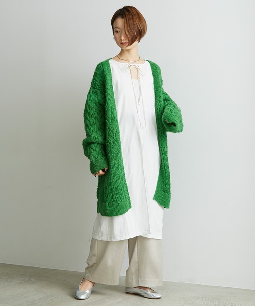 cardo fabrica（カルドファブリカ）の「ケーブル×透かし編みハンドニットＶネックカーディガン（カーディガン/ボレロ・レディース・グリーン・FREE）」の20枚目の写真
