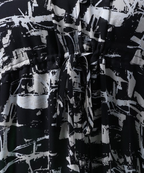 HARE（ハレ）の「シフォンガラワンピース(HARE)（ワンピース・レディース・ブラック/ブルー・FREE）」の17枚目の写真