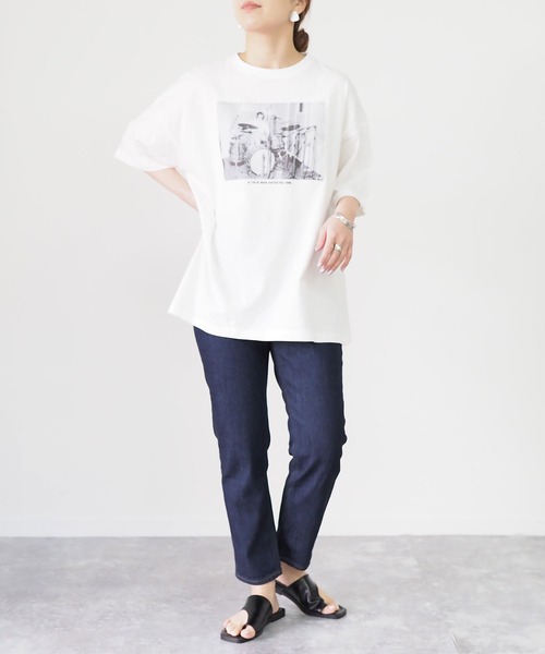 Riberry（リベリー）の「フォト＆バックプリントコットンTシャツ（Tシャツ/カットソー・レディース・オフホワイト/スミクロ・FREE）」の5枚目の写真