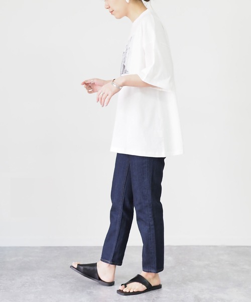 Riberry（リベリー）の「フォト＆バックプリントコットンTシャツ（Tシャツ/カットソー・レディース・オフホワイト/スミクロ・FREE）」の6枚目の写真