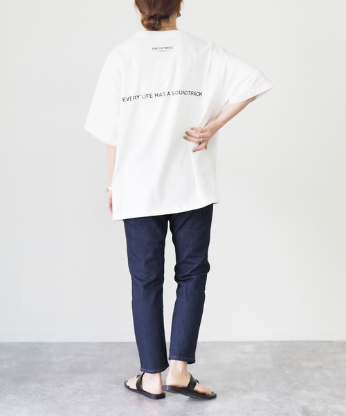 Riberry（リベリー）の「フォト＆バックプリントコットンTシャツ（Tシャツ/カットソー・レディース・オフホワイト/スミクロ・FREE）」の7枚目の写真