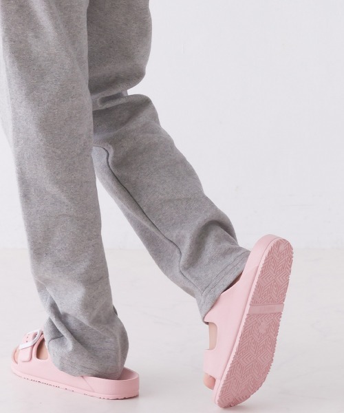 OMNES（オムネス）の「キッズ EVA 2バンドサンダル（サンダル・キッズ・モスグリーン/モカ/ブラック/サーモンピンク/ホワイト/ネイビー・18.0cm/20.0cm/22.0cm/17.0cm/19.0cm/21.0cm）」の8枚目の写真