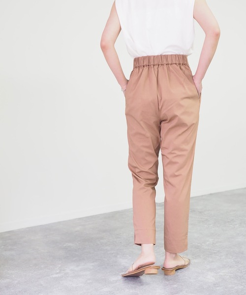 Riberry（リベリー）の「ストレッチテーパードパンツ（その他パンツ・レディース・ブラック/ベージュ/ブラウン・MEDIUM）」の11枚目の写真