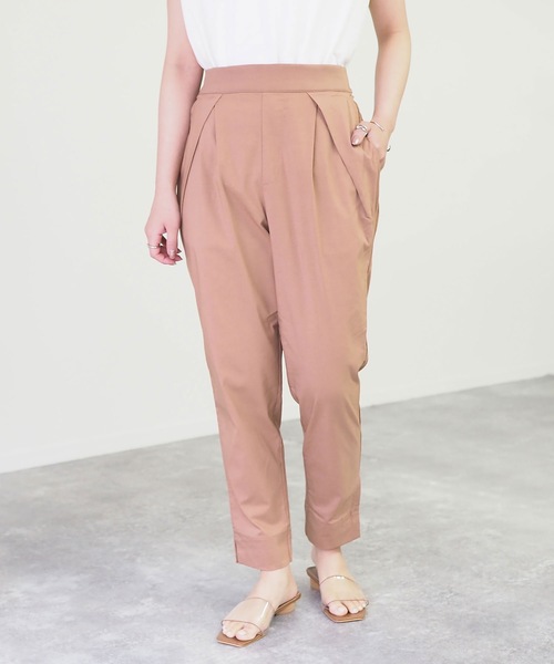 Riberry（リベリー）の「ストレッチテーパードパンツ（その他パンツ・レディース・ブラック/ベージュ/ブラウン・MEDIUM）」の16枚目の写真