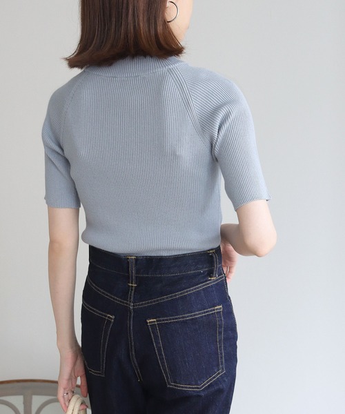 vingtrois（バントロア）の「【Vingtrois】ハーフスリーブアシメボタンリブニット（ニット/セーター・レディース・ホワイト/ブラック/ブルー/グレイッシュベージュ・M）」の19枚目の写真