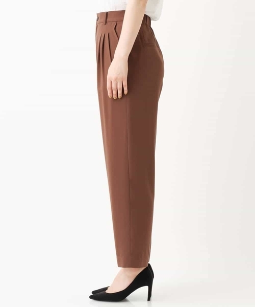 MK MICHEL KLEIN（エムケーミッシェルクラン）の「ウエストタックパンツ/洗える（その他パンツ・レディース・ブラウン/マスタード・38/36）」の5枚目の写真