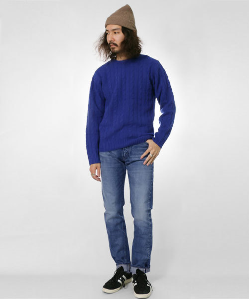URBAN RESEARCH（アーバンリサーチ）の「URBAN RESEARCH CABLE KNIT C/N（ニット/セーター・メンズ・バーガンディー/ネイビー/ロイヤルブルー/ホワイト・LARGE/MEDIUM）」の7枚目の写真
