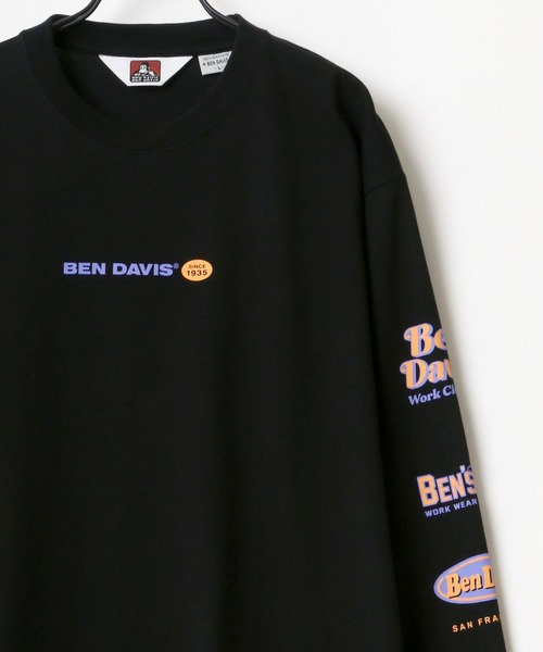 BEN DAVIS(ベンデイビス)の「BEN DAVIS/ベンデイビス 袖プリント バナーロゴ ロングスリーブTシャツ(Tシャツ/カットソー・メンズ・ホワイト/ブラック/パープル/ピンク・M/L/XL)」の1枚目の写真
