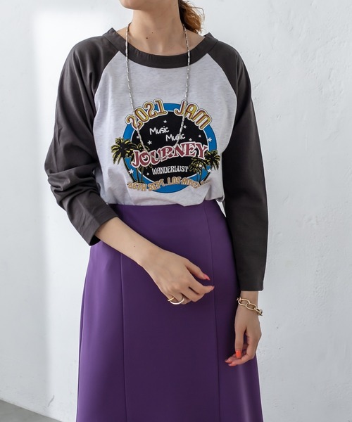 mystic(ミスティック)の「ラグランプリントTシャツ(Tシャツ/カットソー・レディース・グレー/キャメル/ベージュ・FREE)」の1枚目の写真
